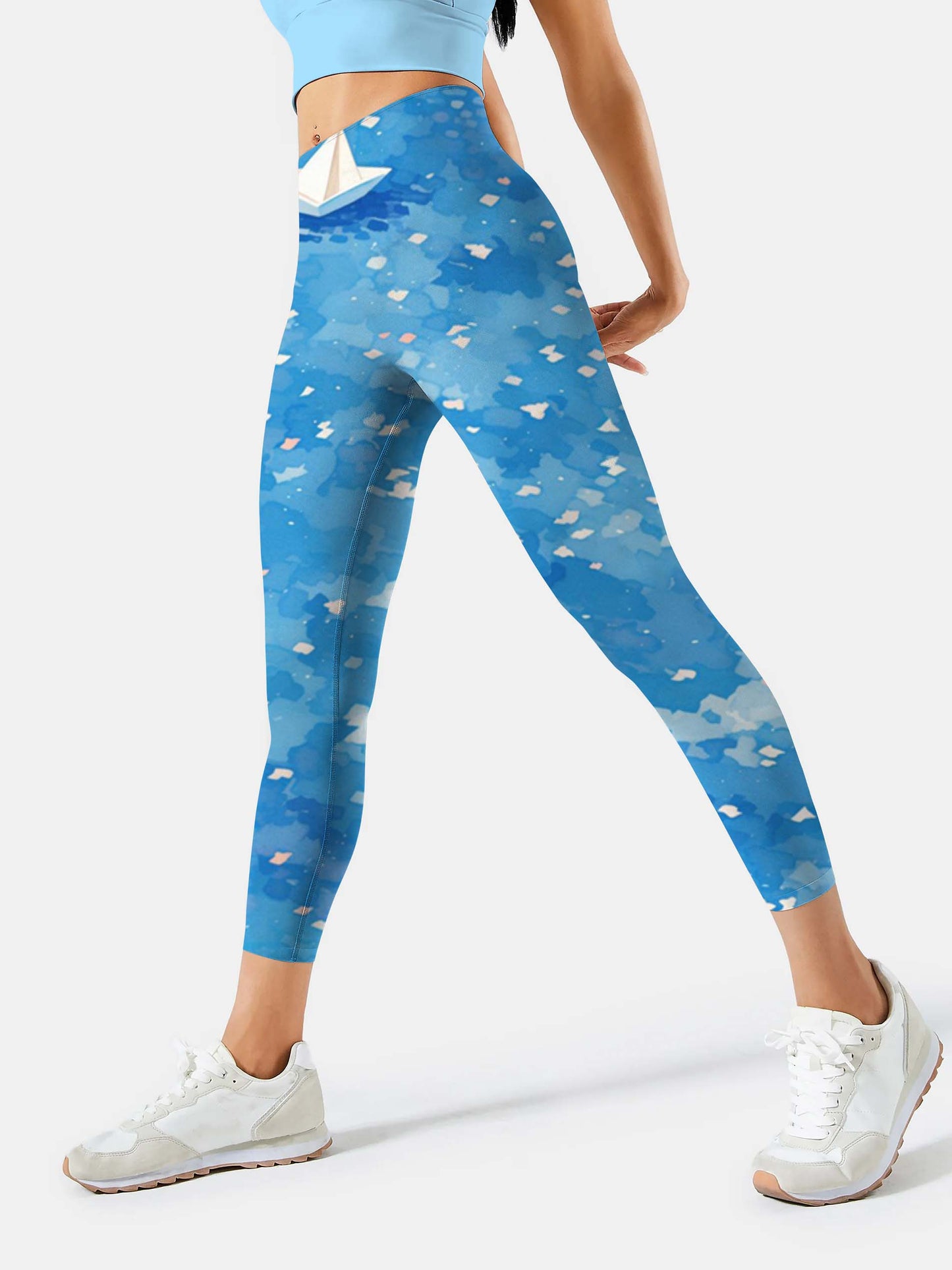 P251 White Paper Boat yoga leggings